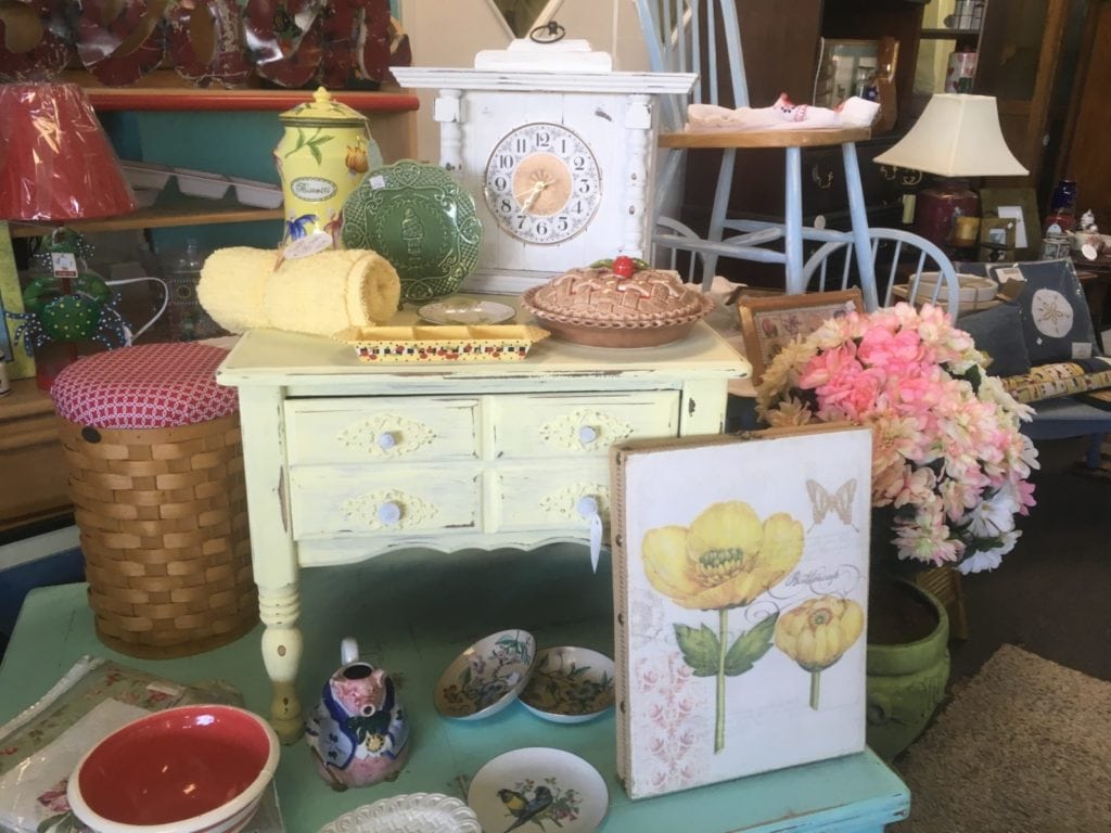Unique Decorative Accessories • We carry vintage and new decorative accessories for your home from artwork to unique ceramics, lamps, picture frames, items for your kitchen and dining room and so much more! Even items for your pets!