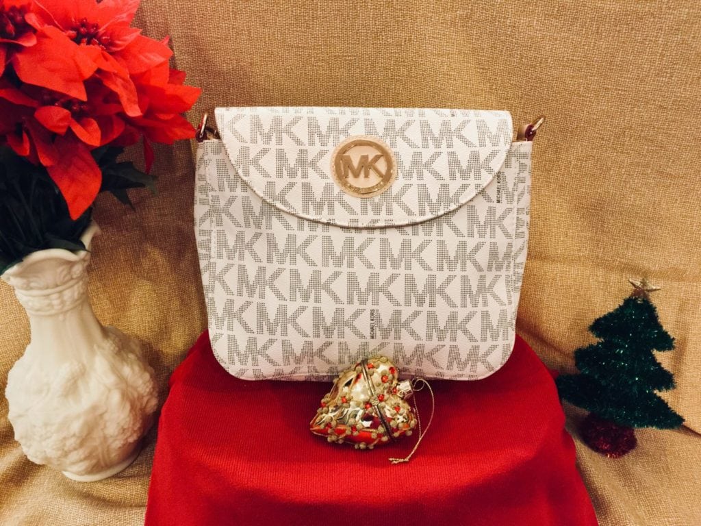 Michael Kors handbag • Michael Kors white and black crossbody handbag