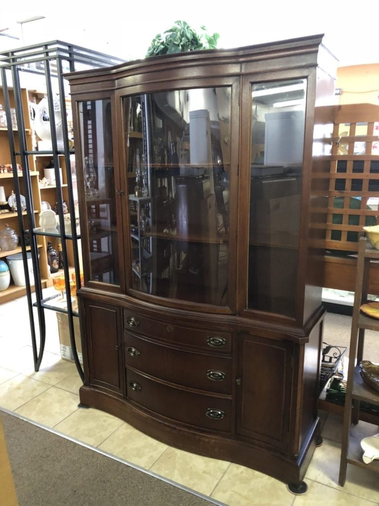Bassett Cherry China Cabinet • 1940’s Solid Cherry Wood Bow front China Cabinet made by Bassett. In excellent condition.