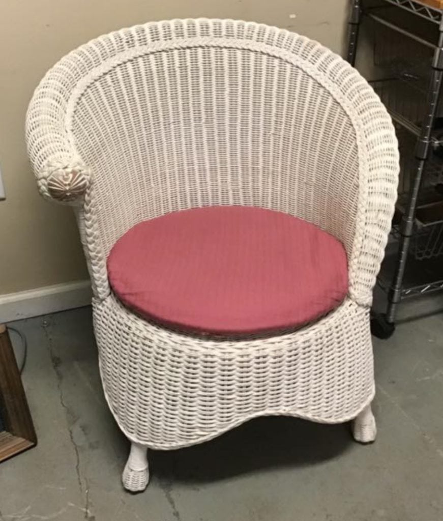 Pier1 Wicker Chair from Jamaican • Great buy on this pier one white wicker chair from the Jamaican collection. These have been discontinued and are hard to find. This is a very gently used item from a smoke, pet and bug free home.