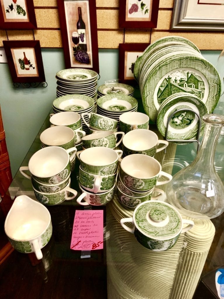 19 Piece Dinnerware Set • Beautiful and yet unique 19 piece Dinnerware Set. 19 dinner plates, 2 server platters, 25 small bowls, 30 saucers, 27 tea cups, 10 bread plates, creamer and sugar, 1 small platter.