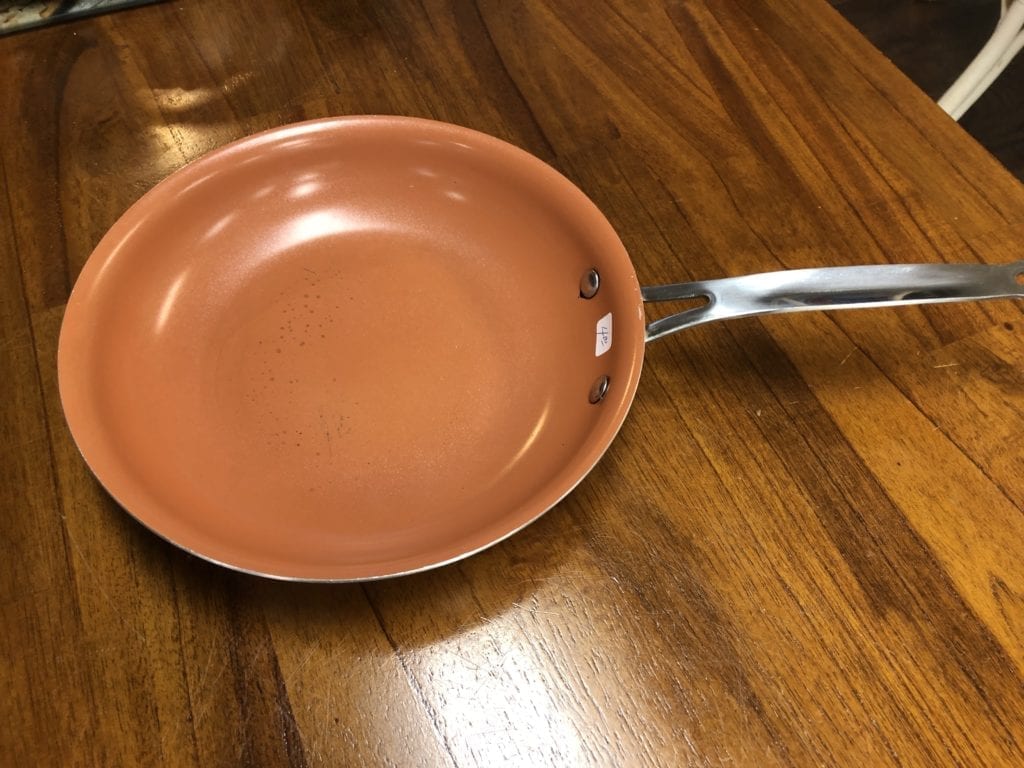 Gently Used Ceramic Pan • Great pan for eggs, bacon or whatever you like. Easy to clean and lightweight. Gently used price of $4