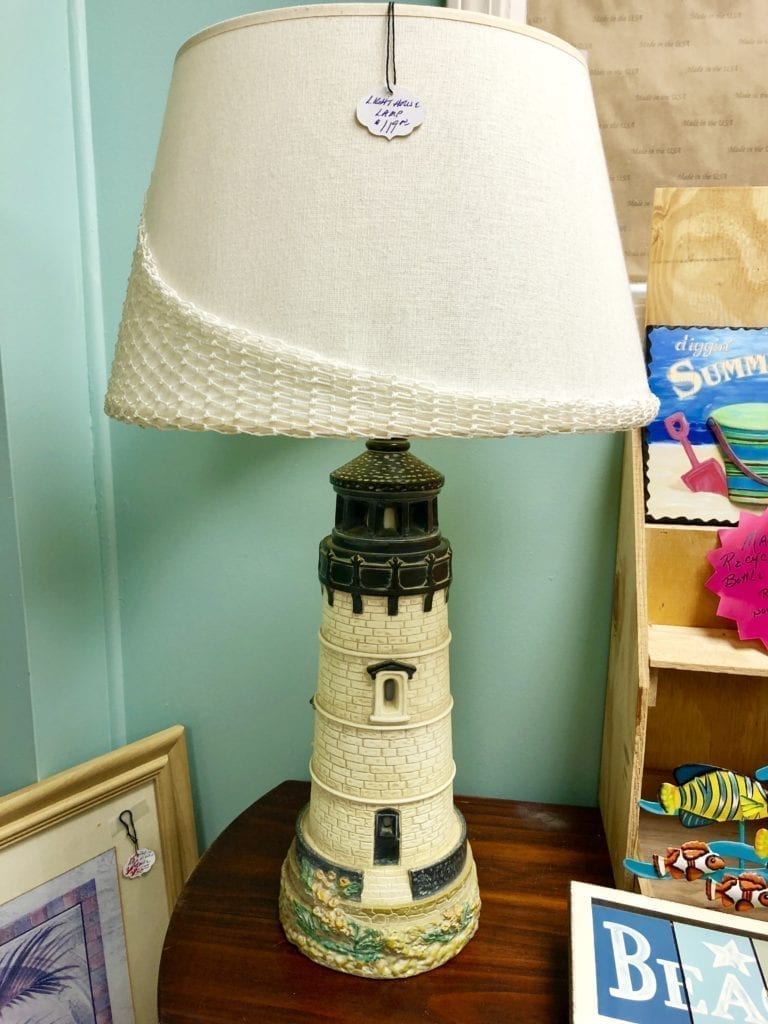 Lighthouse Lamp • Love lighthouses? Want not have one in your house? This lovely lighthouse lamp is a nice accent piece to a bedroom or any room