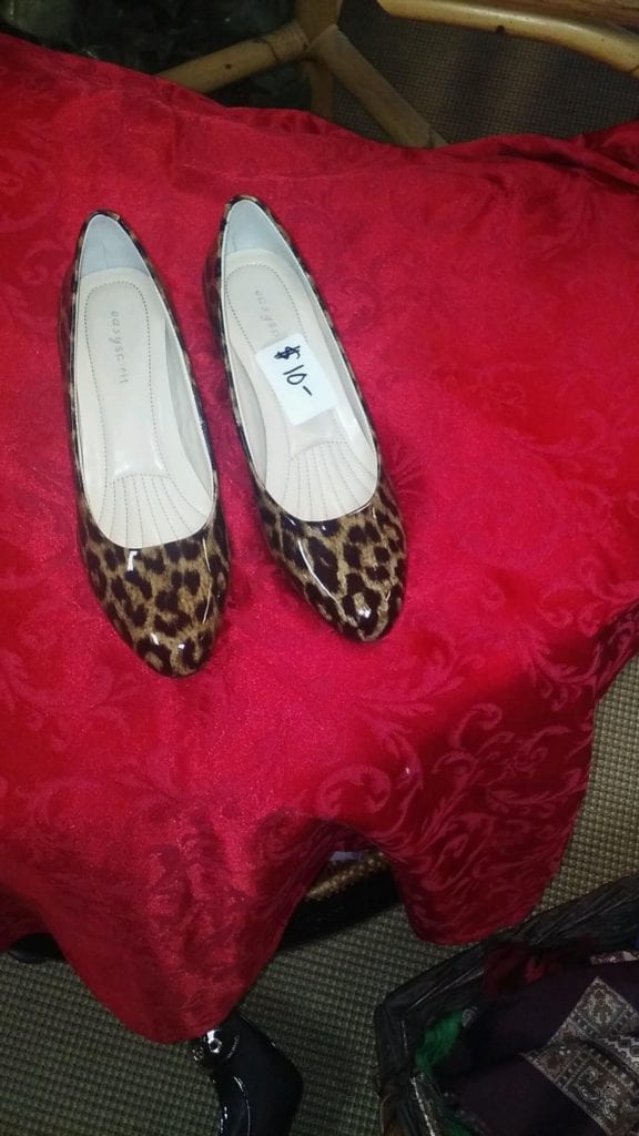 Leopard Print Pumps • Size 7.5W