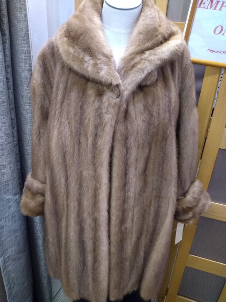 Autumn Haze Mink • Large, 3/4 coat